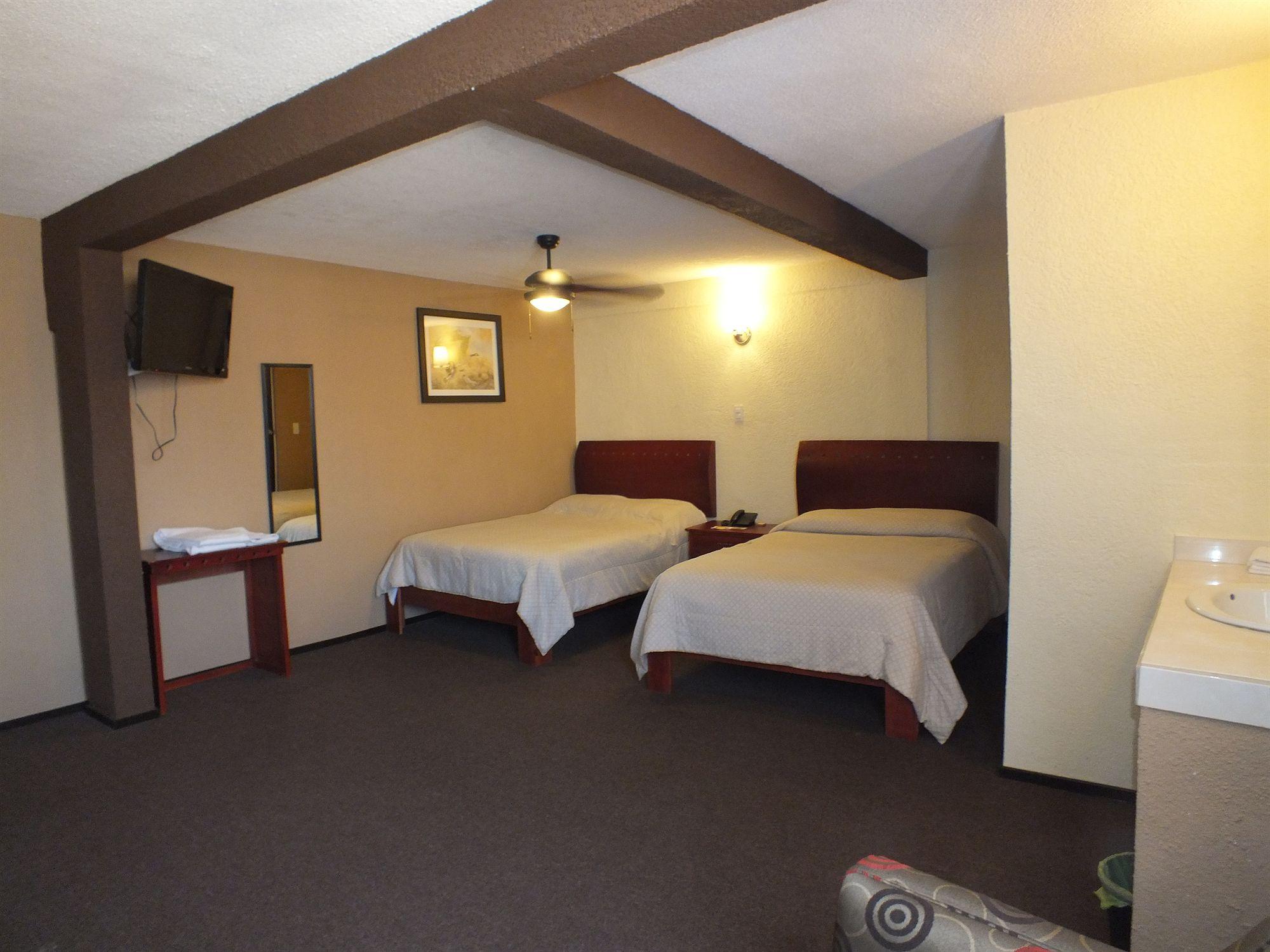 Hotel Rincon Real Suites Durango Luaran gambar